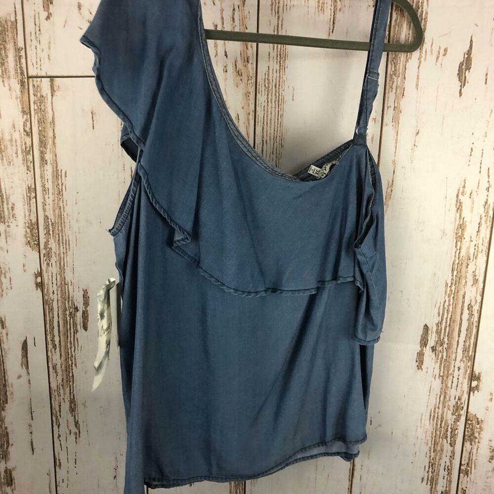 NWT Crave Fame Chambray top, Size 3X. Ruffle - Picture 3 of 7